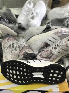 Giày thể thao ultra boost