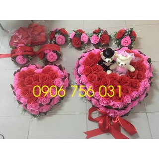Hoa cưới xe dâu mẫu trái tim HOA HỒNG đỏ viền hồng gồm 12 chi tiết hoa, đế nam châm, cam kết hình thật 100%