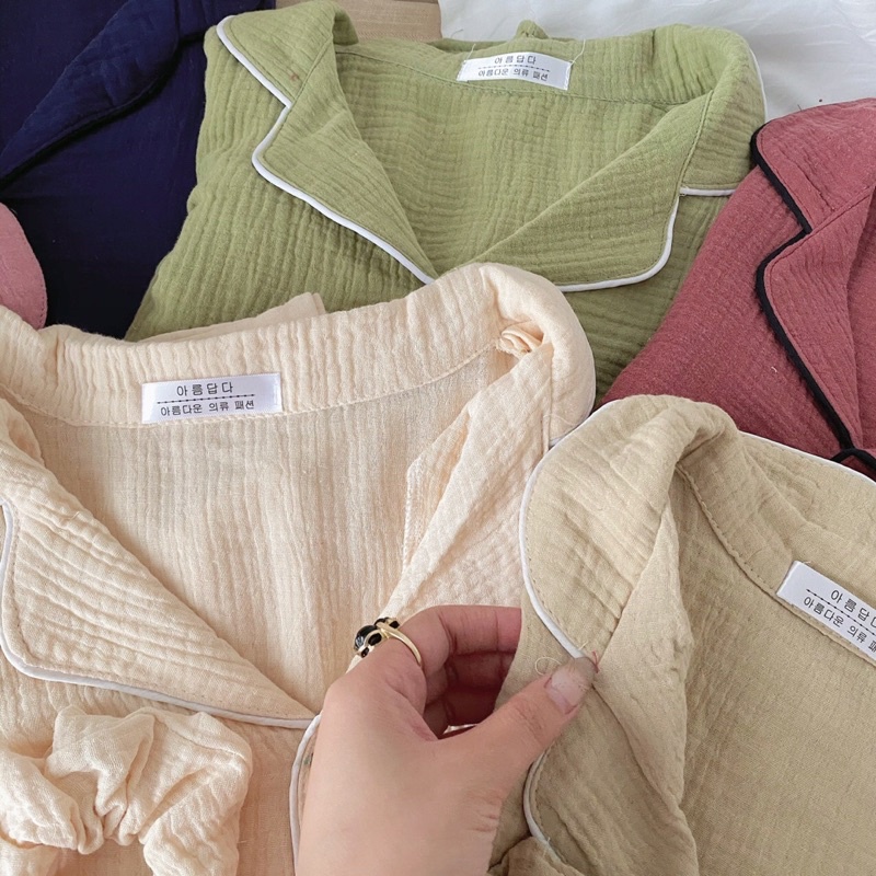 Bộ Ngủ Đũi Xô Trơn Kèm Scrunchie