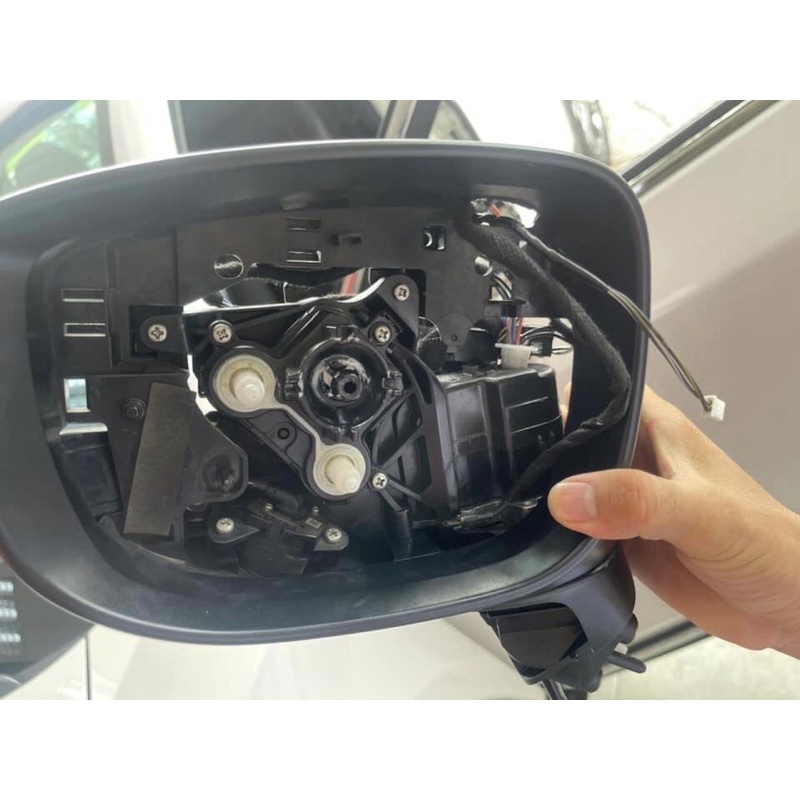 Xương nhôm và mô tơ Toyota nhật lắp cho Mazda