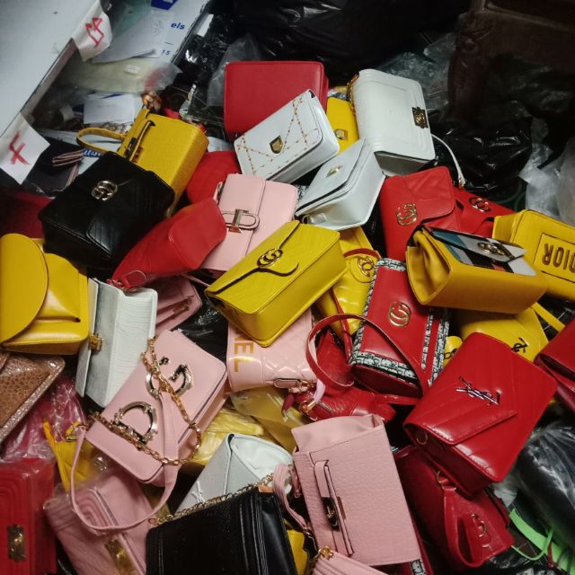 Túi đeo chéo thời trang