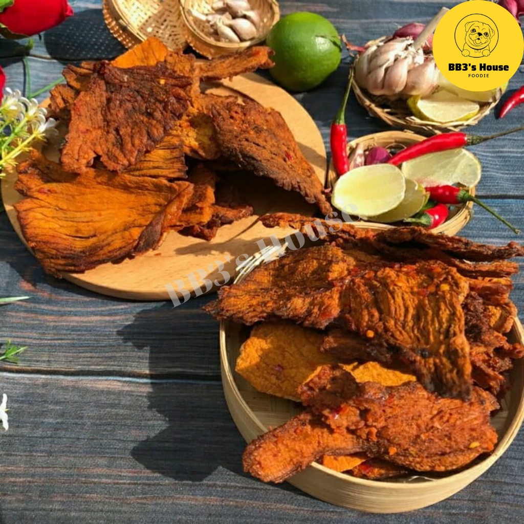 300Gram Khô bò nguyên miếng hàng handmade - Hũ pet 300gram khô bò nguyên miếng, làm từ bò thật 100%, cam kết ATVSTP | BigBuy360 - bigbuy360.vn