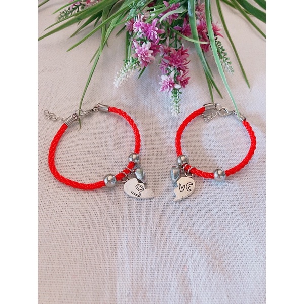 Vòng tay cặp đôi nửa mảnh tim ghép chữ Love có nam châm vòng tay tình yêu