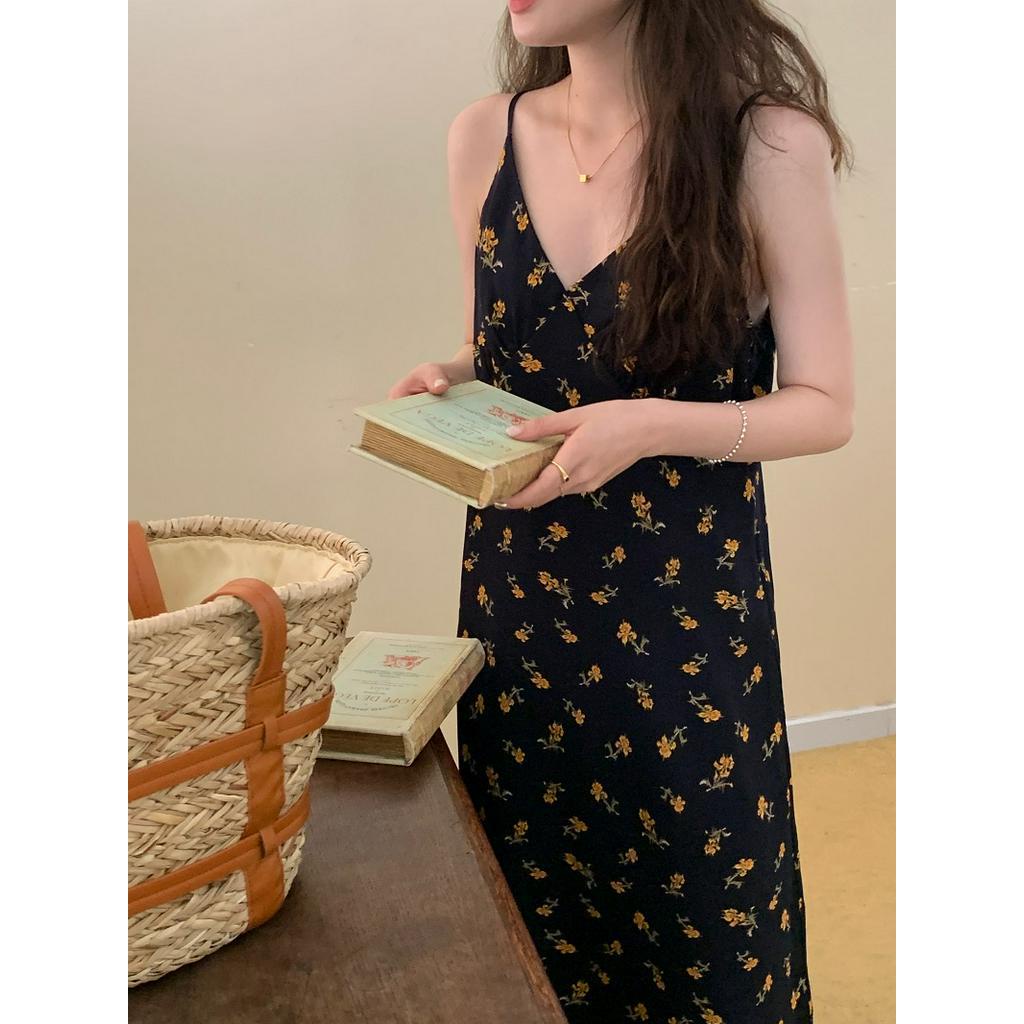 Đầm Hoa Hai Dây Dáng Dài Vừa Vặn 61712