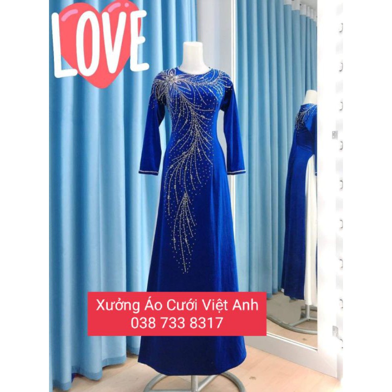 Bộ áo dài nhung hoa văn đẹp