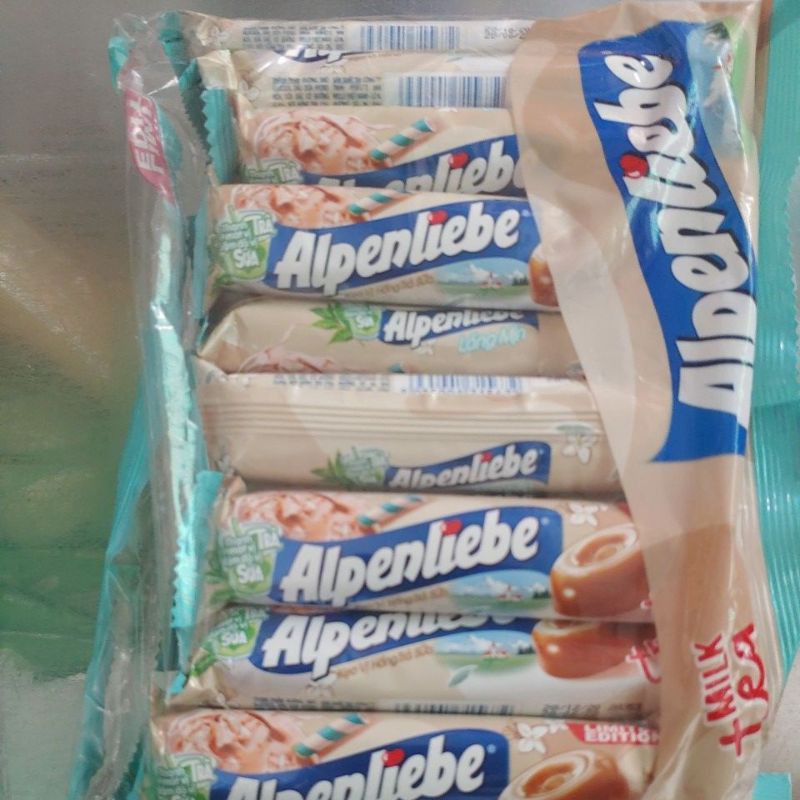 Thỏi Alpenliebe hồng trà sữa