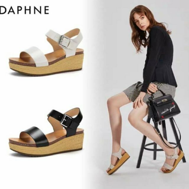 Dép đế xuồng Daphne