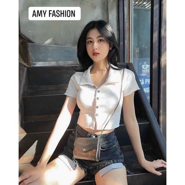 Áo Thun Croptop Có Cổ Bẻ Phối Nút Tay Ngắn Siêu Xinh Sang Chảnh DRACR159