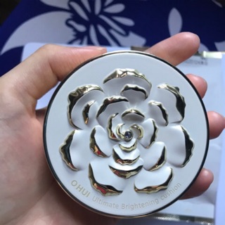 Set ohui hoa hồng trắng