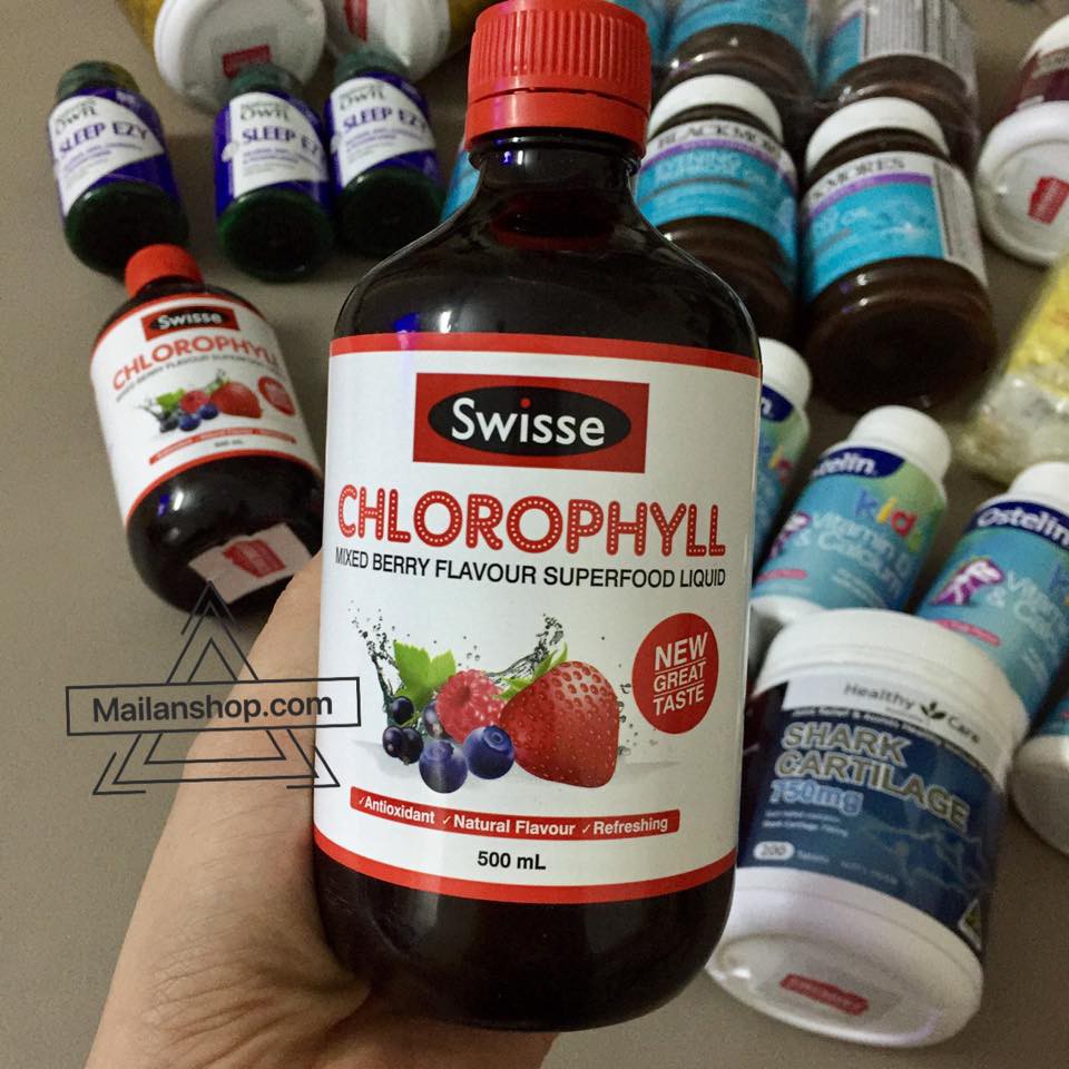 Nước diệp lục Swisse vị dâu tây - Chlorophyll Mixed Berry 500ml