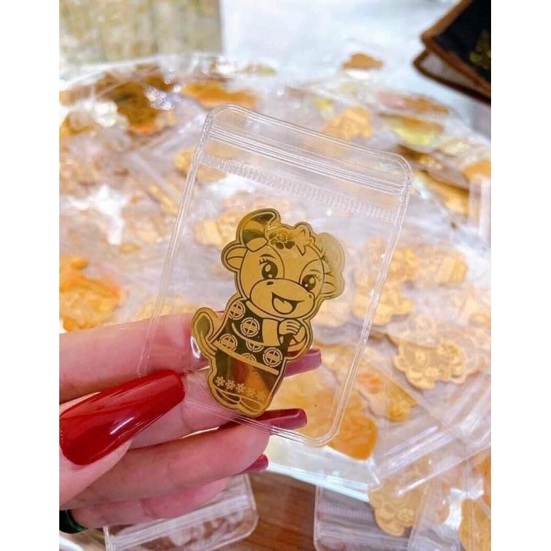 Miếng dán điện thoại trâu vàng mèo vàng