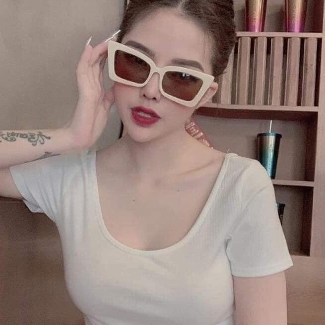 Mắt Kính Thời Trang Nữ Form Vuông Chống Tia Cực Tím UV400 Sang Chảnh