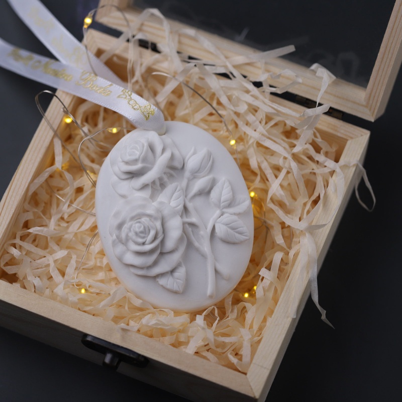 Khuôn Silicone Làm Mặt Dây Chuyền/Tủ Quần Áo/Xe Hơi