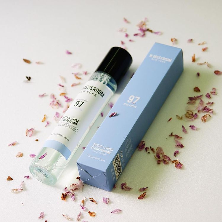 [HOT]🌸 NƯỚC HOA XỊT THƠM QUẦN ÁO W.DRESSROOM 97 70ml,150ml | BigBuy360 - bigbuy360.vn