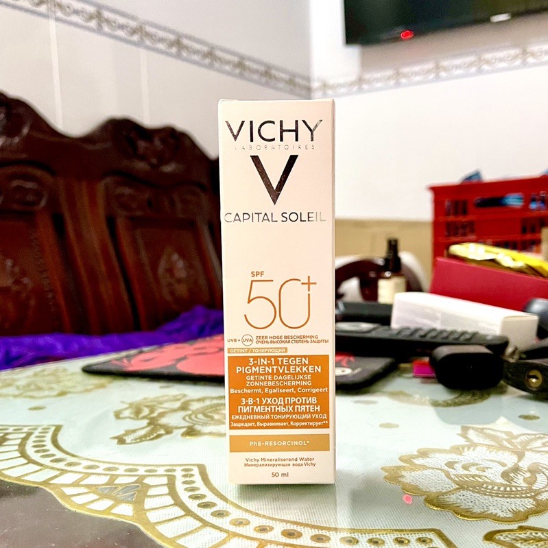 Kem chống nắng giảm thâm nám SPF 50+ Vichy Capital Soleil UVB+UVA Anti Dark Spot 3 in 1 50ml