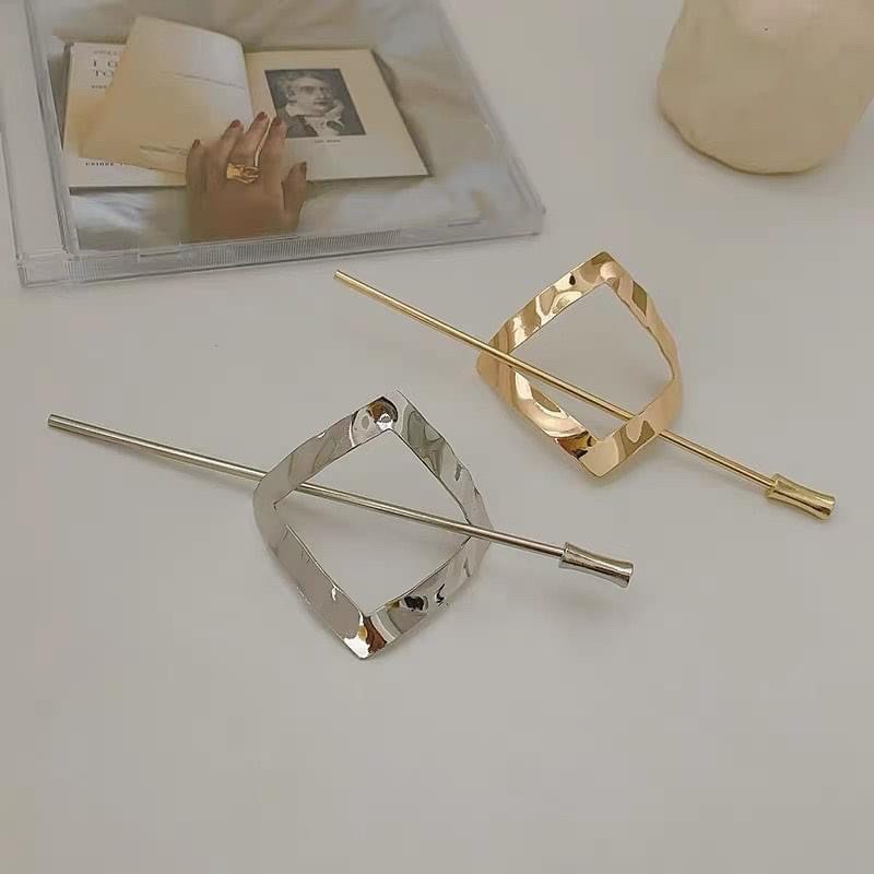 Trâm cài kim loại sang chảnh