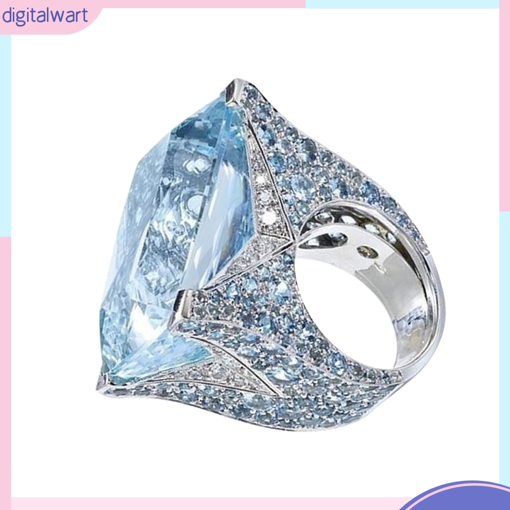 Nhẫn đính đá kim cương thời trang dành cho nữ