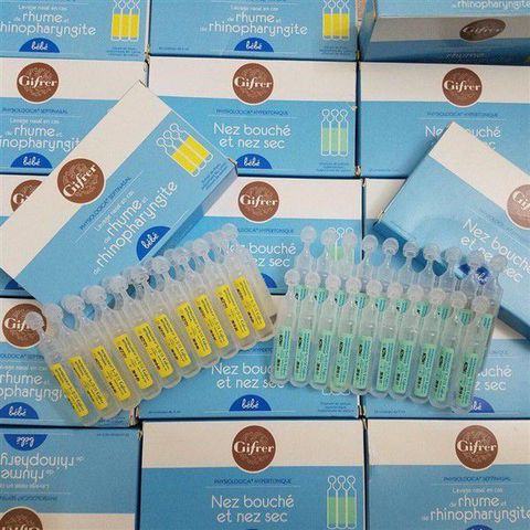 Nước muối Physiologica Gifrer tép xanh dùng cho bé bị ngạt mũi 20 ống của Pháp