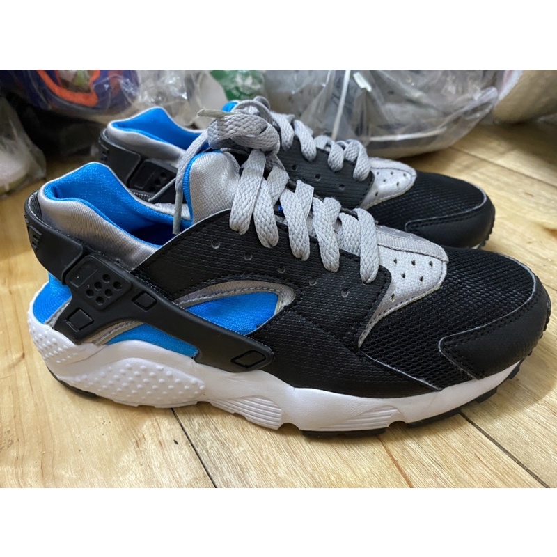 Giày nike sz 36