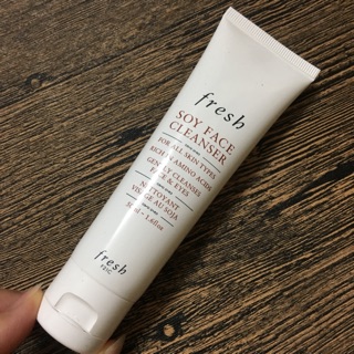 Sữa rửa mặt Fresh Soy Face Cleanser mini