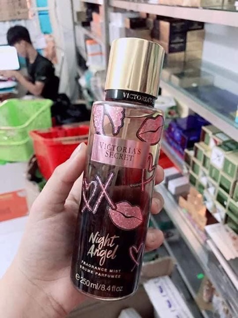 Xịt Thơm Toàn Thân Victoria's Secrect Flure France Mist 250ML | BigBuy360 - bigbuy360.vn