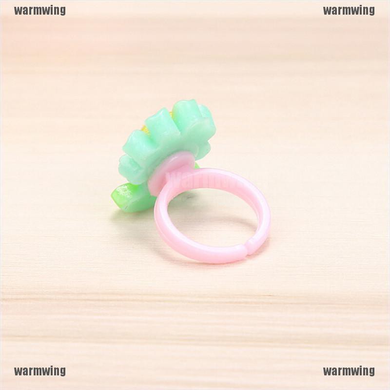 Set 10 Nhẫn Nhựa Hình Hoạt Hình Đáng Yêu Cho Bé