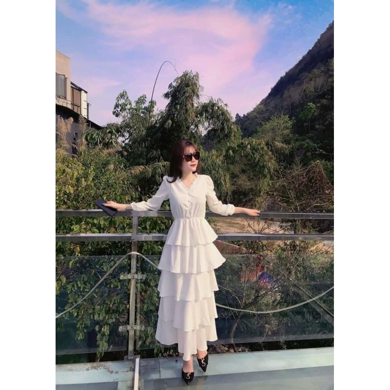 [Mã FAGREEN245 giảm 10% tối đa 30K đơn 99K] Váy maxi 5 tầng trắng tinh khôi