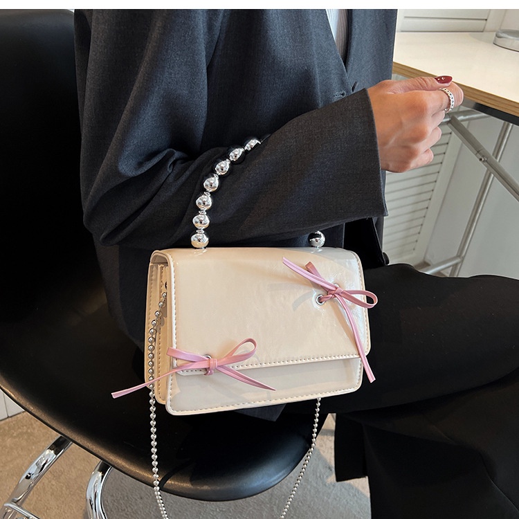 Túi Đeo Vai Hình Vuông Cỡ Nhỏ Phối Dây Xích Thời Trang Cho Nữ