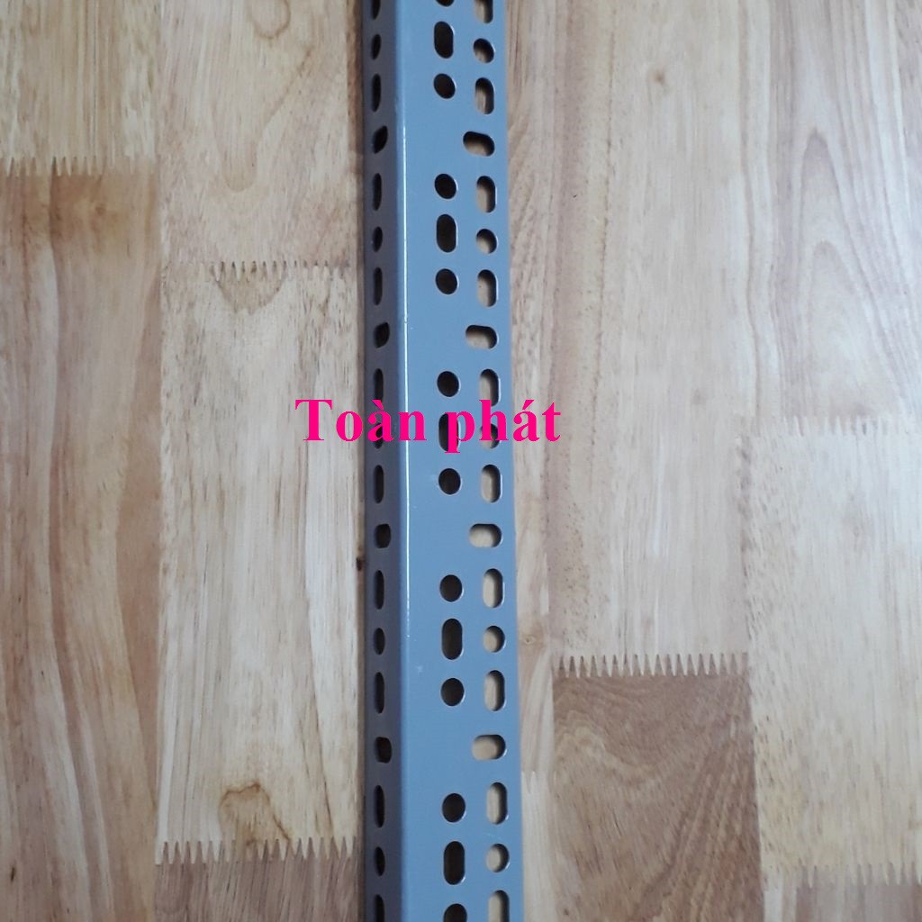 Cây 40cm ( 1ly5) - Cây sắt V lỗ 3 x 5cm màu xám ghi