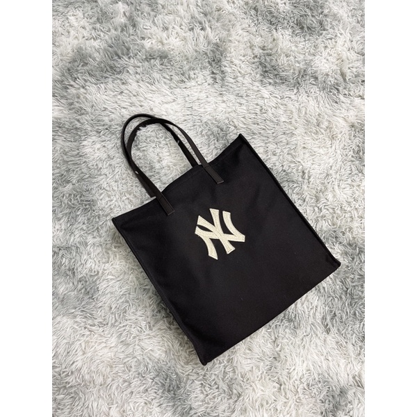(Hàng Xuất xịn) Túi chợ trắng đen B402 LOGO TOTE BAG