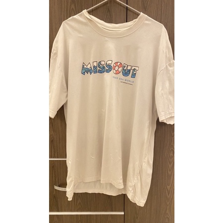 Áo Thun Missout deep sea world cond 9. size M