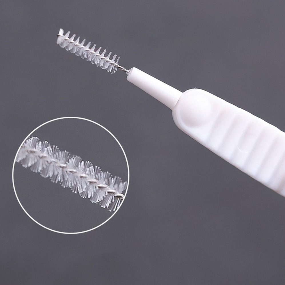 Bộ que vệ sinh lỗ loa, chân sạc điện thoại tai nghe máy tính bảng, thông lỗ bình xịt mỹ phẩm, vòi sen đa năng