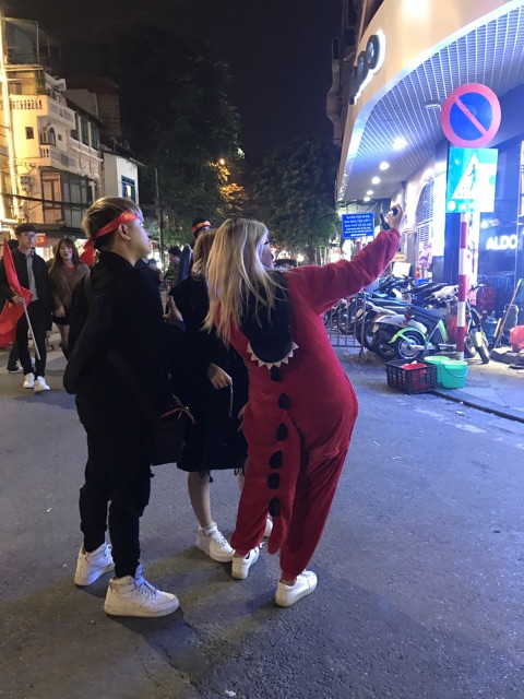 Bộ đồ khủng long đỏ siêu độc | BigBuy360 - bigbuy360.vn