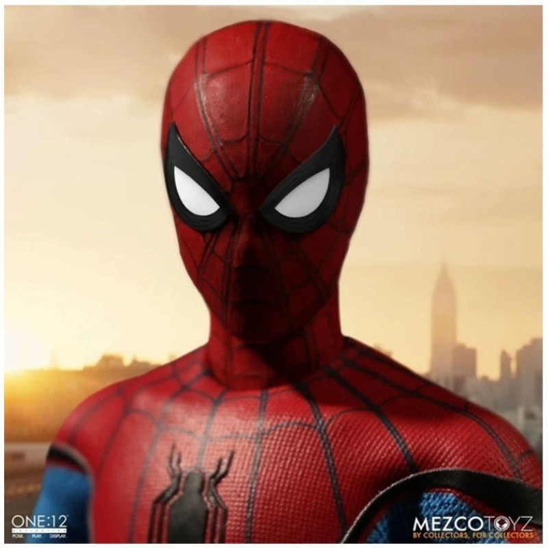 Mô hình Mezco Spider-Man HomeComing tỉ lệ 1/12