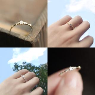 Nhẫn đính hôn thiết kế thanh lịch