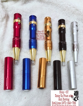 Máy phổ thông có pin tích điện rời