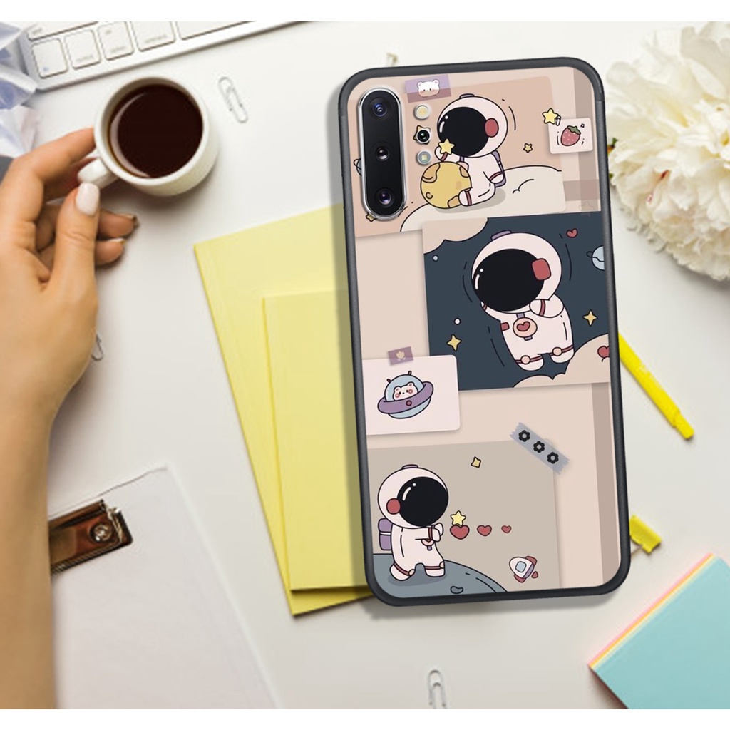 ỐP LƯNG SAMSUNG NOTE 10-SAMSUNG NOTE 10 PLUS   , IN HÌNH ASTRONAUT PHI-HÀNH-GIA, MÀU SẮC BẮT MẮT