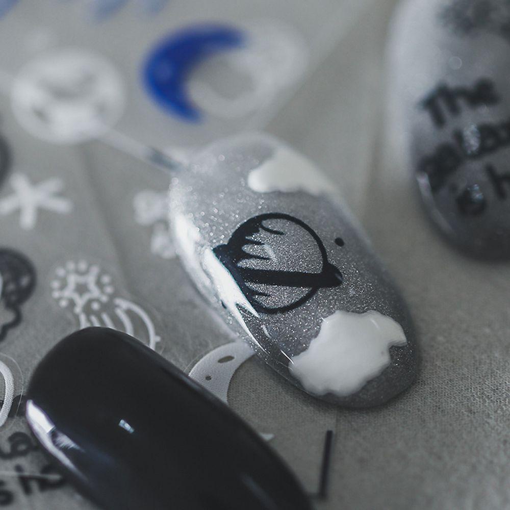 Hình Dán Trang Trí Móng Tay Hình Trăng Sao Đẹp Mắt