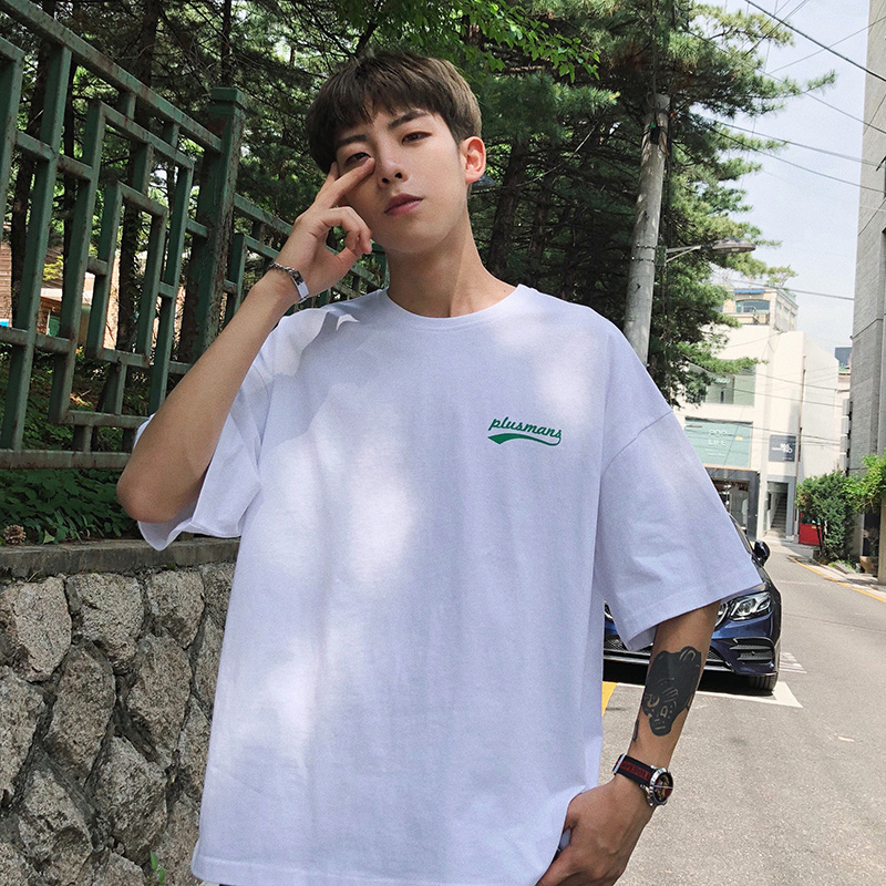 【3 Colors】S-3XL Oversized Tshirt Couple Shirts Korean Tops Men's Large-size Short-sleeved T-shirts Men's Ins Students Loose Clothes Summer Trend Half-sleeved T-shirts Men's Wear