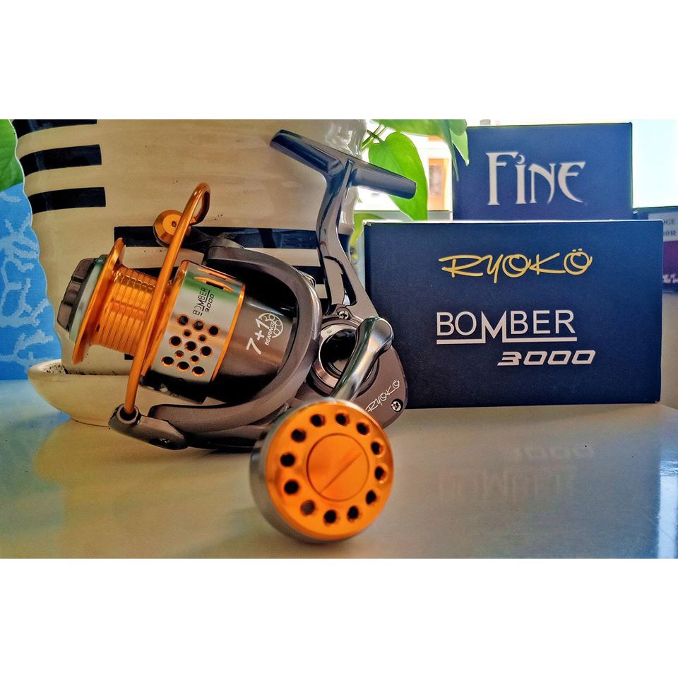 máy câu thái siêu khỏe Ryoko bomber size 1000-2000-3000 chơi lure hàng  hót