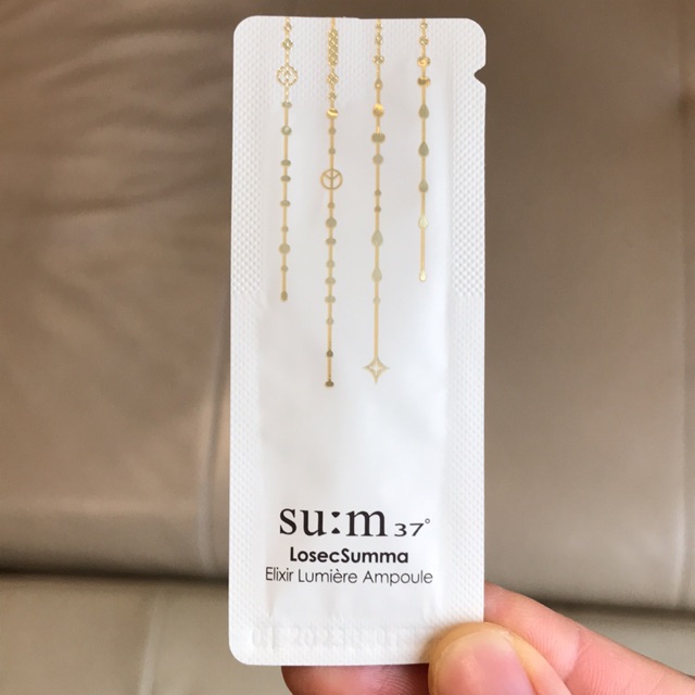 Gói tinh chất trắng da, giảm thâm nám Sum - losec summa lummiere ampoule Sum37 1ml