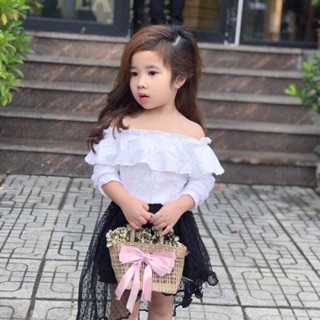 Váy trễ vai ( như phạm)