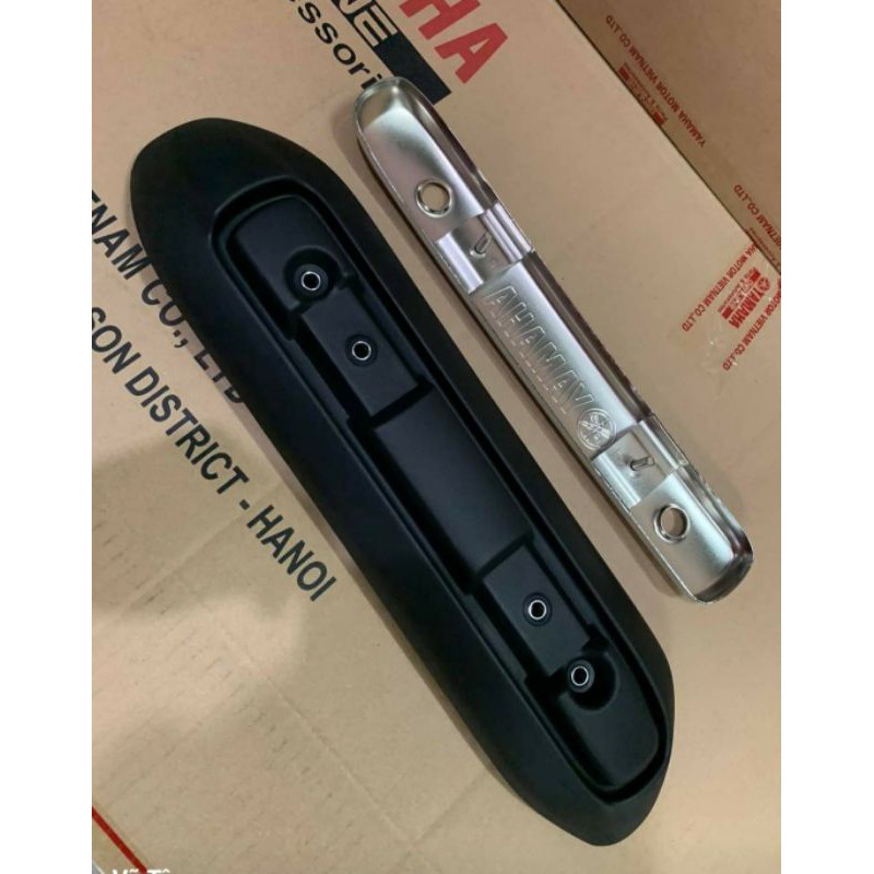 Cặp ốp vĩ che pô ống xã xe ga MiO zin yamaha chính hãng