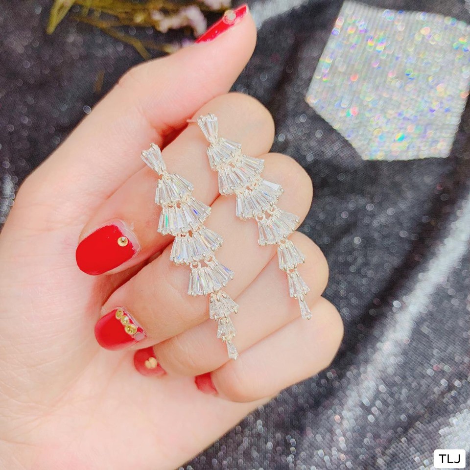 Bông tai nữ dạng váy 6 tầng mẫu hót nhất bac