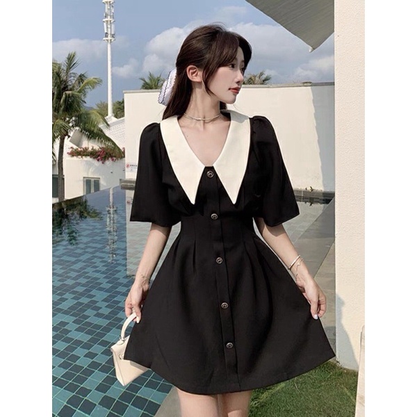 Đầm cổ sen phối màu, tay loe, 6 nút xinh xắn