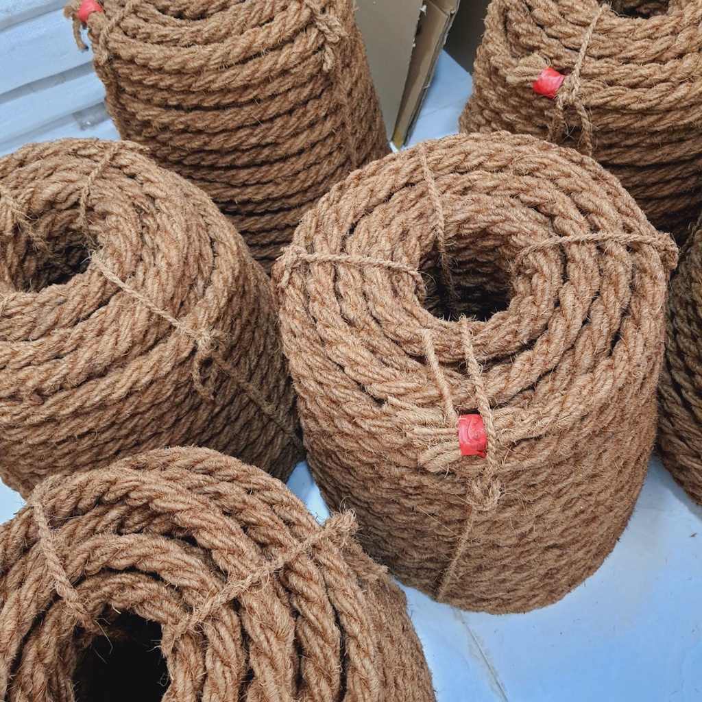 Dây thừng xơ dừa đường kính 20mm, 50 mét/ cuộn