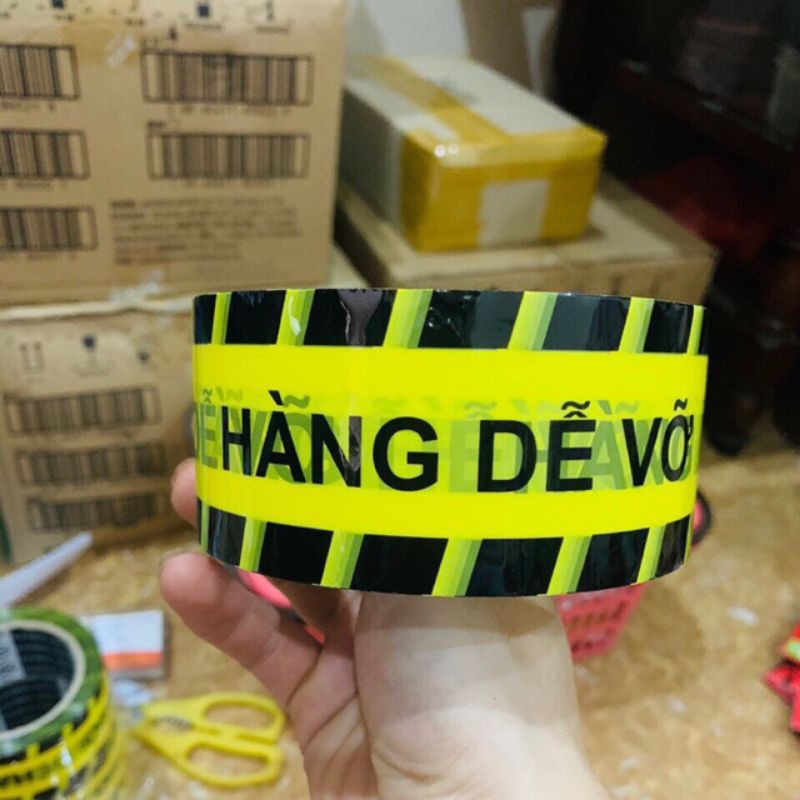 Băng dính ... Hàng Dễ Vỡ... loại 100 yard loại 1