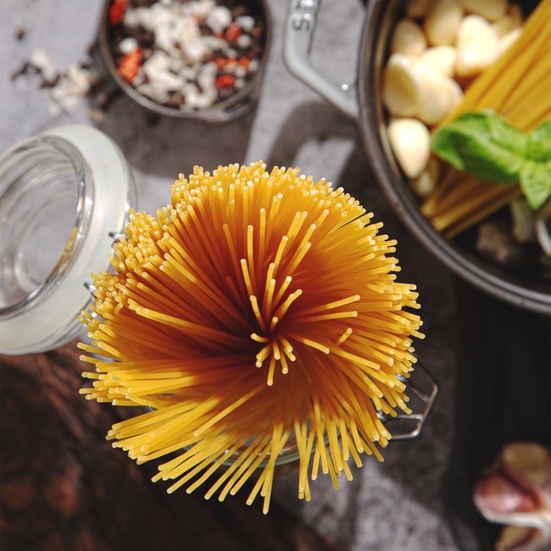 Combo Mì Ý và sốt spaghetti Ottogi tiện lợi.