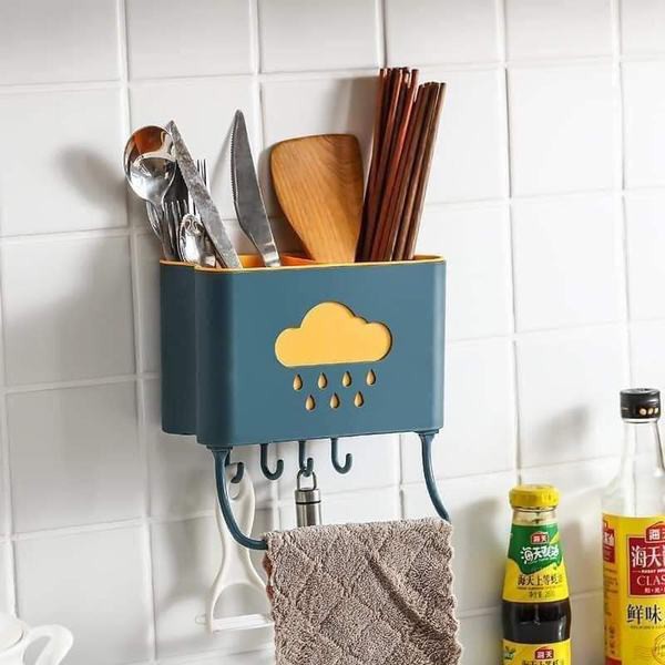 Kệ để đũa thìa kèm móc treo dụng cụ bếp