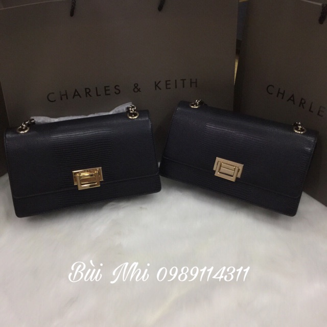 Túi Charles & keith